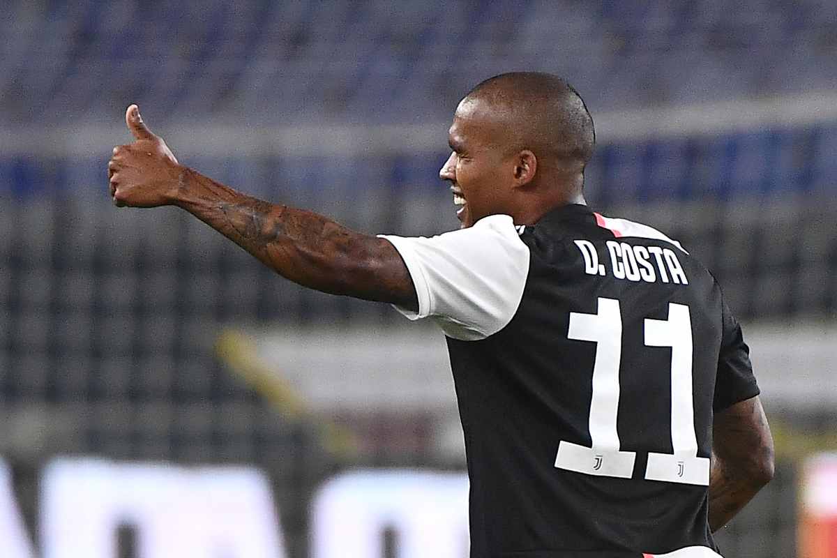 L'idea di Sarri con Douglas Costa